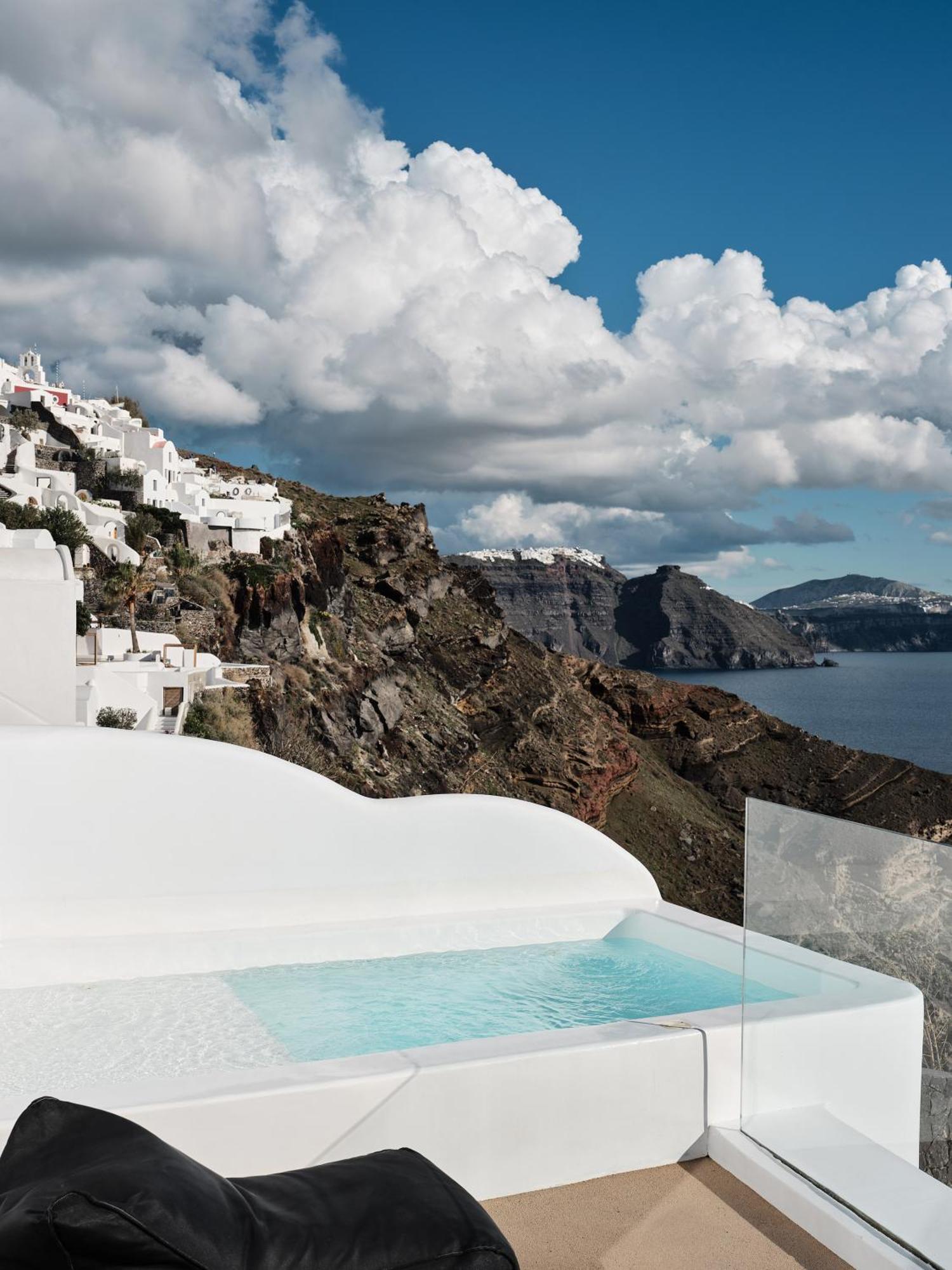 Olvos Luxury 3* Oía